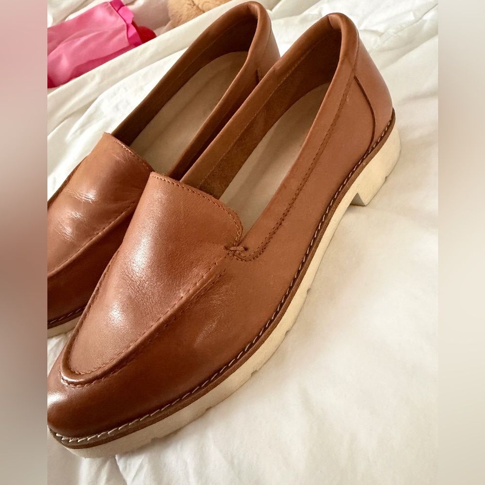 Aldo women’s Brown Leather Loafers